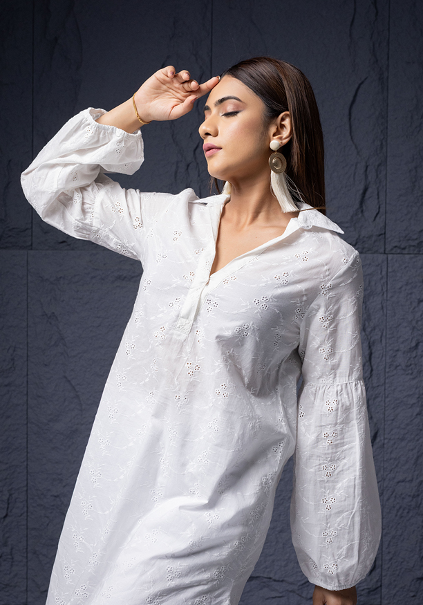 AYARA WHITE KURTHA